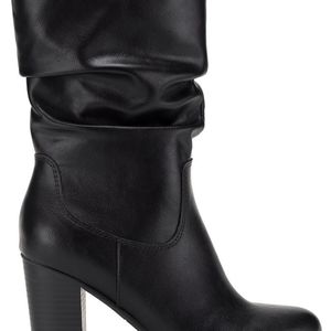 Women's dressy boot 👢